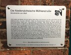 Erläuterungstafel für die Windmühle am Wall